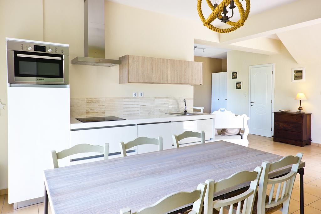 Thassian Villas Limenas  Room photo