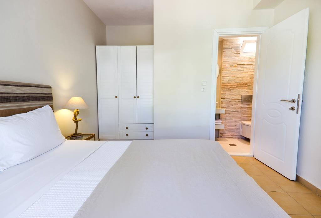 Thassian Villas Limenas  Room photo