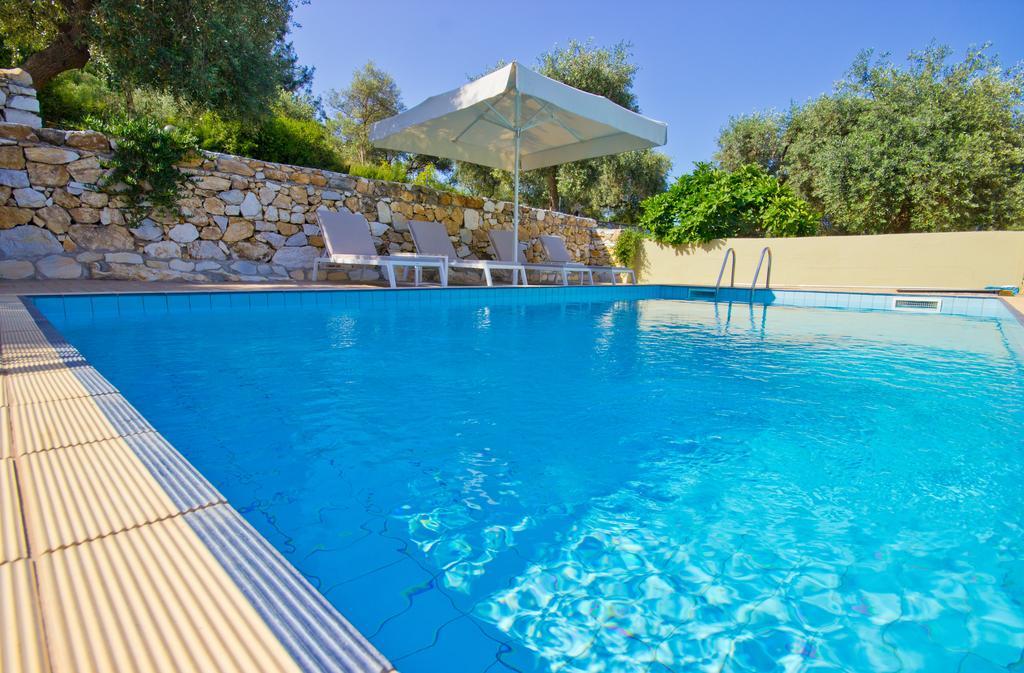 Thassian Villas Limenas  Room photo